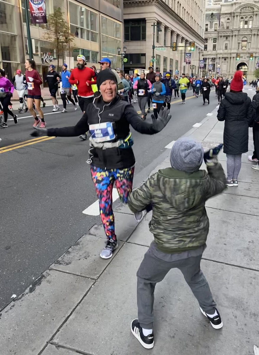 KMMcPartland's tweet photo. If you run 2 halfs in the same calendar year, can you say you’ve run a full? In the City of Brotherly ❤️, what an amazing #phillyweekend2022! 31 degrees at start, crossed finish with #eyeofthetiger playing, @aaronjkowalski!! #PhillyMarathon #phillyhalf @Philly_Marathon #rocky3 https://t.co/7MppSRsPXd