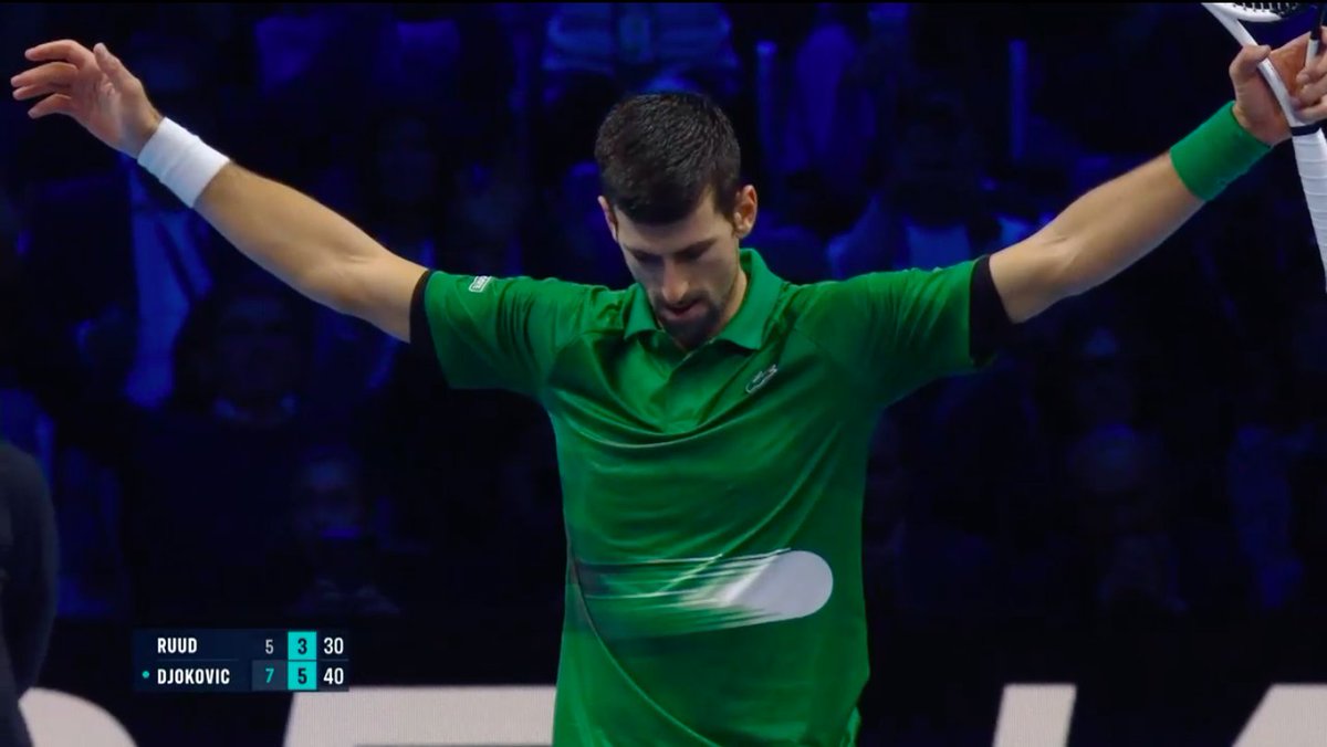 Как же этот дед хорош!