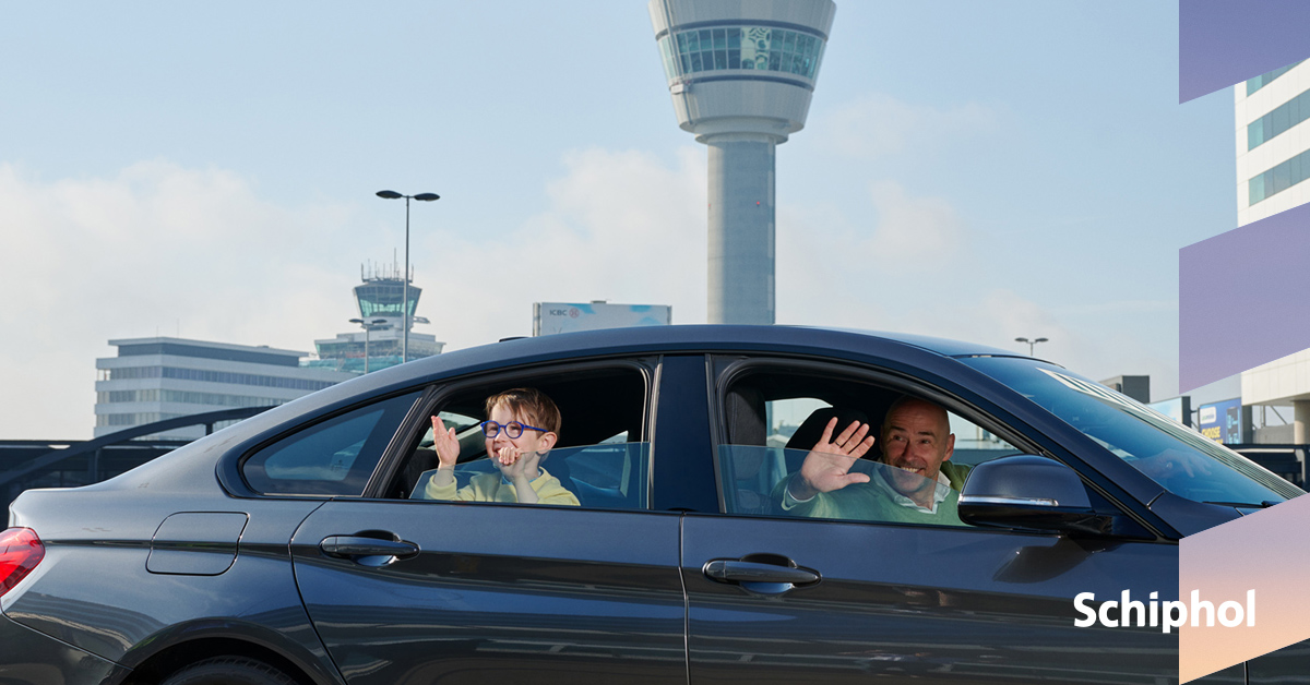 InsideFlyerNL's tweet photo. Voor parkeren op en rondom @Schiphol zijn er heel wat opties. Recentelijk maakten wij gebruik van #Schiphol #Parking P3 Lang #Parkeren, waar je in deze #review alles over leest.

https://t.co/TABGpfFgLq

📸: Schiphol https://t.co/ZUralfzWGl