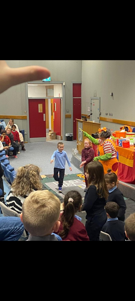 St. Canice's tweet media