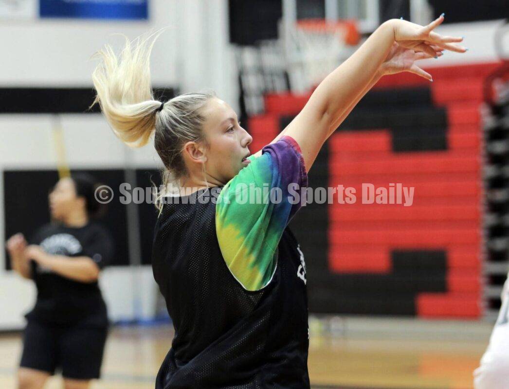 GIRLS BASKETBALL: Skip Weaver's season preview of the Franklin Wildcats with in-depth story, 19-photo gallery, roster &amp; schedule swohiosportsdaily.com/2022/11/20/sea… <a href="/aldridgesoph/">Sophia Aldridge</a> <a href="/AldridgeLibby/">Libby Aldridge</a> <a href="/berryjohnt/">John Berry</a> <a href="/mattabshear/">Matthew Abshear</a> <a href="/pchilders35/">Brad Childers</a> <a href="/kdwainscott/">Kyle Wainscott</a> <a href="/Jrossi326/">John Rossi</a> <a href="/CoachHurst10/">Luke Hurst</a> <a href="/Coach_Alford15/">David Alford</a> <a href="/OGBSP/">She Got Next</a>