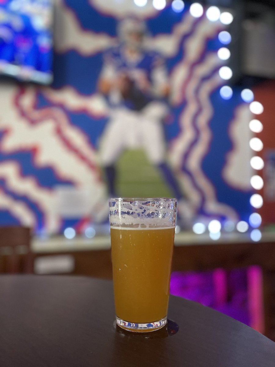 JGoodies22's tweet photo. Bars are open!! #gobills #snovember #billsmafia https://t.co/phN95YlbJh