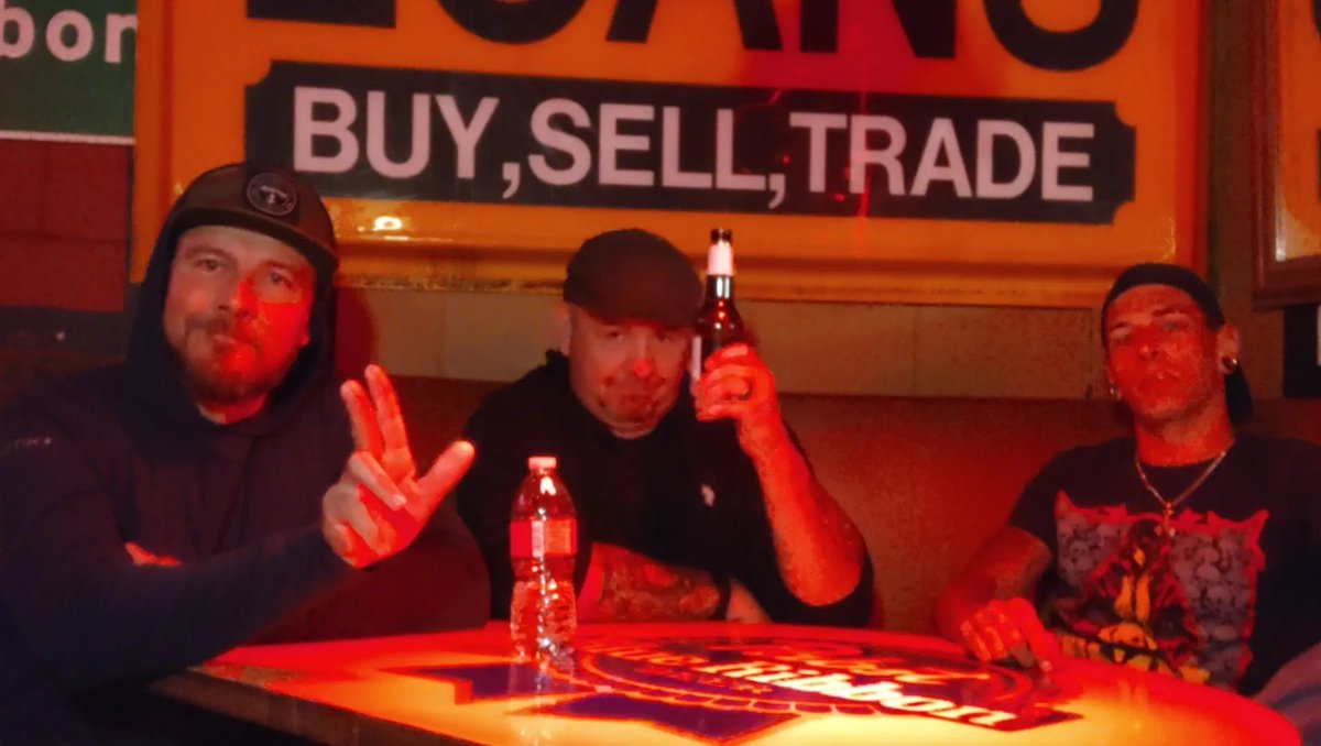 PunkPrf's tweet image. There's @AuthorityZero and  ..... Nooooo, that's not.... @OliverKing14 is it?