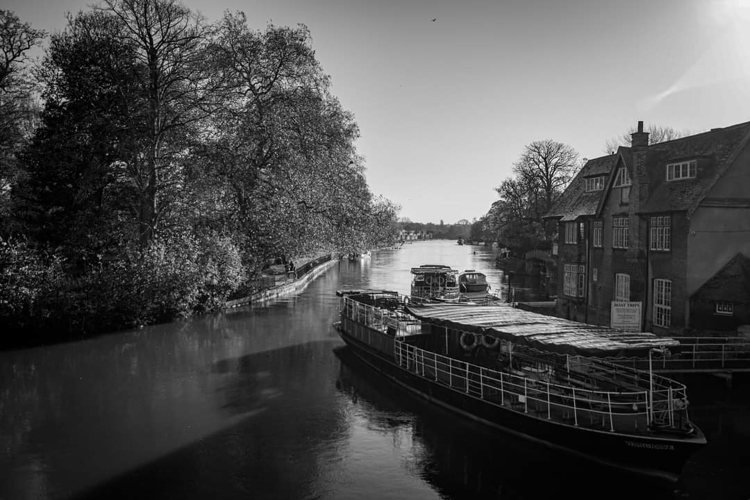 benji_wat's tweet photo. Went Christmas shopping and took my camera to make it more bearable 😁 Used a #redfilter for my #blackandwhitephotography 

#photography #photooftheday #photographers #photographer #photographs #sonyphotography #blackandwhitephoto https://t.co/3aHl6NmnnT