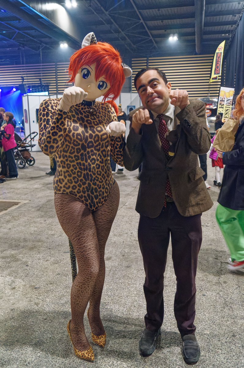_aoikitsune's tweet photo. Thanks again to all the cosplayers that did take pics with me today =^_^=
#GameInReims22 https://t.co/fuqyy63pWr