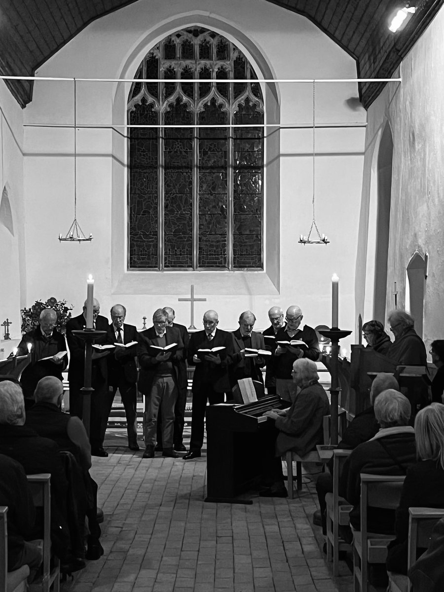A happy gathering @ St Edmund’s East Mersea this eve. Well done for Pedro for bringing us all together.