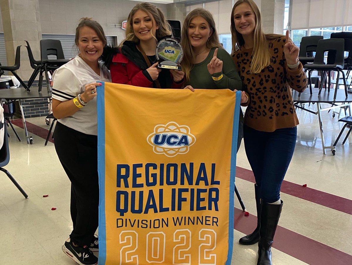 fhmscheer's tweet photo. FHMS takes 1st in Regionals!!! Go Panthers! 🖤💛🐾 #fhmslimitless #celebratekisd #cheerlimitless https://t.co/UGK2BnZprF
