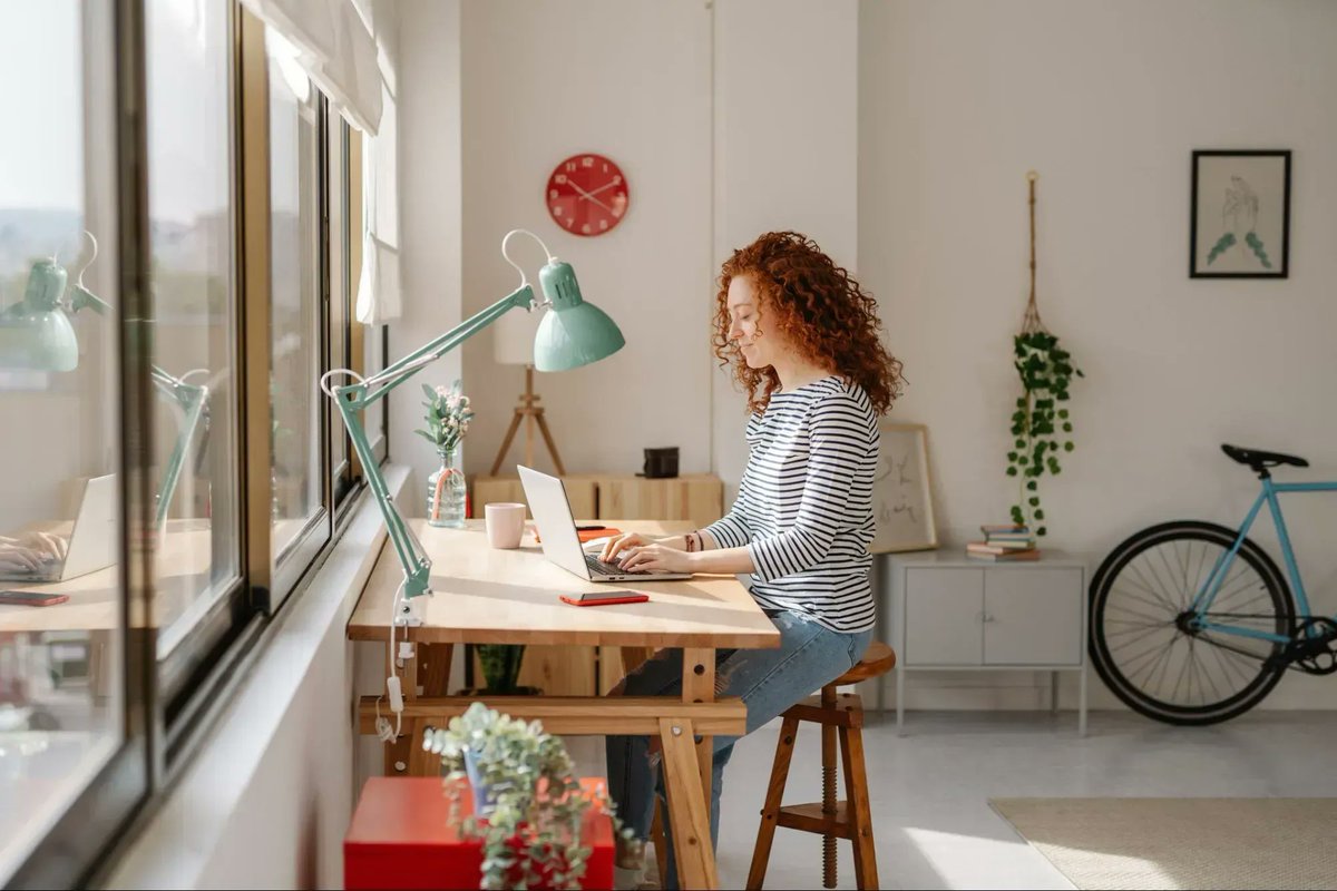 womenonbusiness's tweet photo. 3 Bad Work From Home Habits That Hurt Productivity by @elizabethrider via @Entrepreneur https://t.co/v2cPsXMbOx #remotework #remotejobs #prductivity https://t.co/TojvyQaA7Z