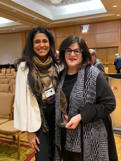 Congratulations Deborah Bloomberg for winning the 2022 Ricky Goldman Mensch Outstanding Member Award. It was great seeing you at the <a href="/ClaOntario/">Criminal Lawyers’ Association</a> Fall Conference.

criminallawyers.ca/about-us/award…

#CLACPD