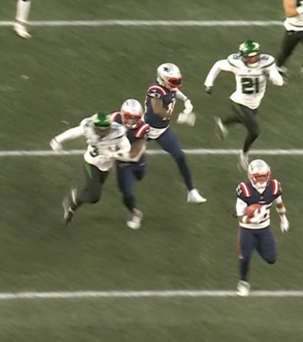 JackMac's tweet photo. Jets +3.5 should be refunded https://t.co/rHcxXOzK6Q