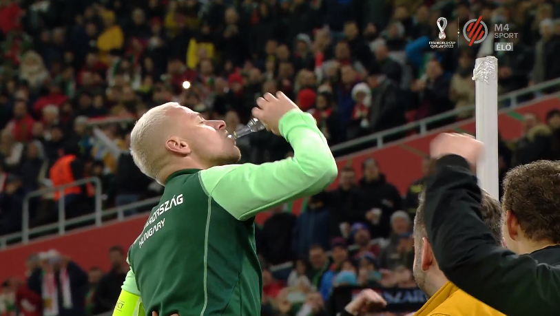 Football24/7 on Twitter 