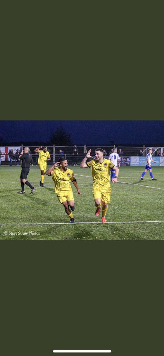 reecemorris22's tweet photo. Wing back crew #10k+ 😂 @JVKing7 https://t.co/hc8xdEW0QR