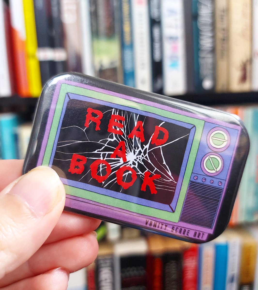 Vanityscareart's tweet image. Only got a couple of Read A Book pins left now!

Also if you want to order anything for Christmas presents I would recommend ordering ASAP to make sure it arrives, orders today dispatch tomorrow!

Links to shop below 👇