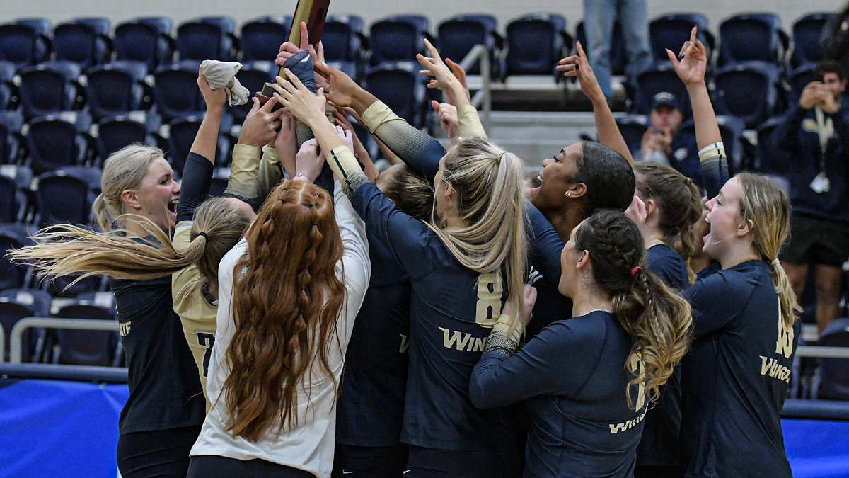 WU_Bulldogs's tweet photo. 🏆REGION CHAMPS🏆

BULLDOGS ARE HEADING TO SEATTLE!!

#OneDog | @WingateVB https://t.co/yFL4IPWES6