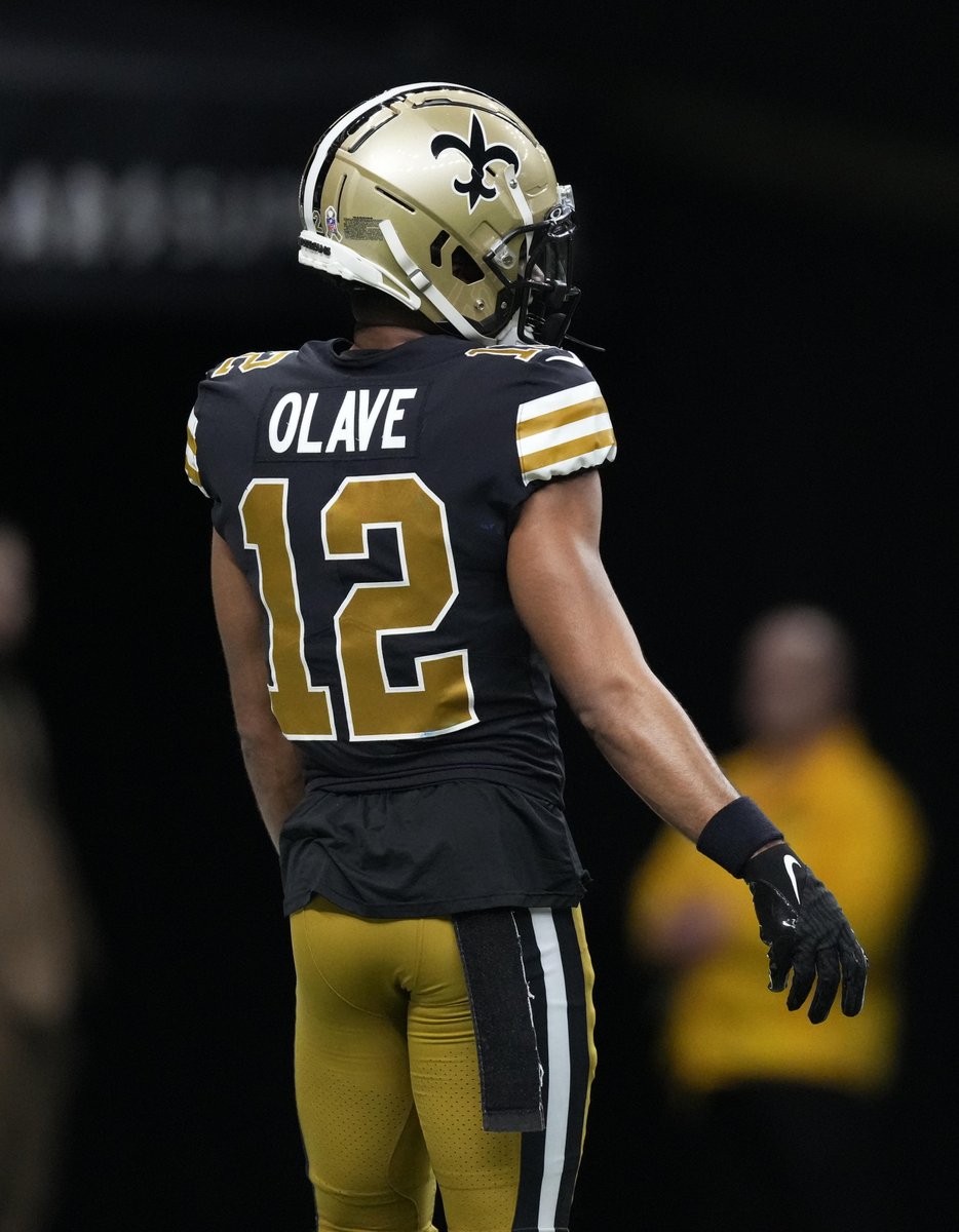 Saints's tweet photo. Chris Olave is not your ordinary rookie.

🔥 5 catches
🔥 102 yards (3rd career 100-yard game)
🔥 1 TD https://t.co/lYyz6tcRNd
