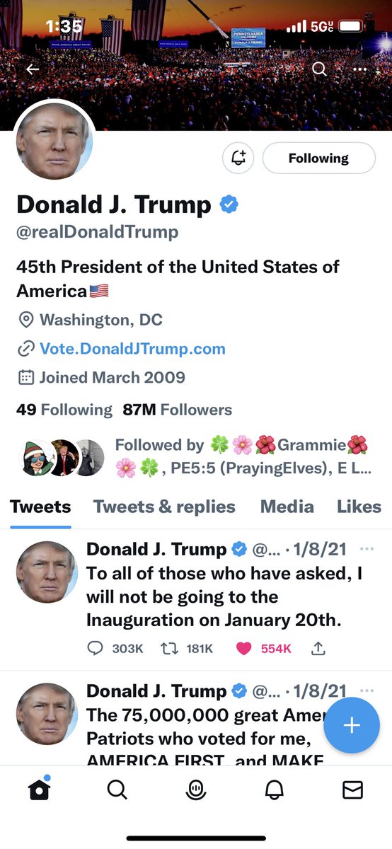 bigredwavenow's tweet photo. Almost back to 88 #PresidentT…#HoHoHo #SantaThug @realDonaldTrump @DanScavino @DonaldJTrumpJr @EricTrump @realLizUSA #BackToTheFuture #TrumpTimeMachine #SC https://t.co/5UW1PlBQTC