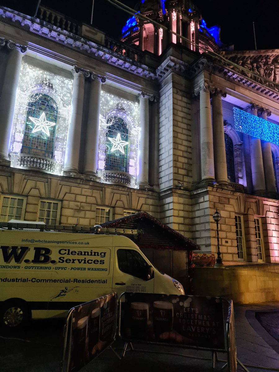 WBClean's tweet photo. First clean today of the Belfast continental market 2022 #belfastcontinentalmarket #powerwashing #steamcleaning https://t.co/9xb7S4FwYf
