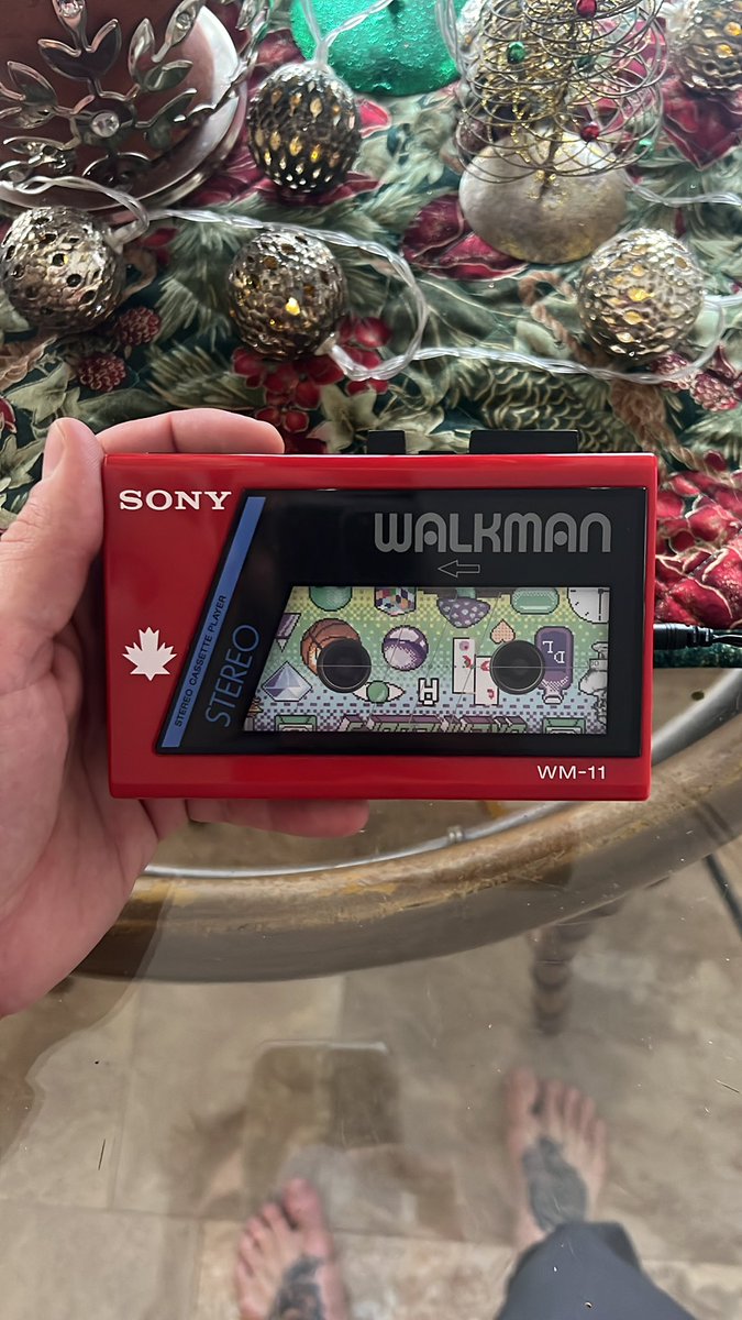 TheSeldomSeenKid tweet media