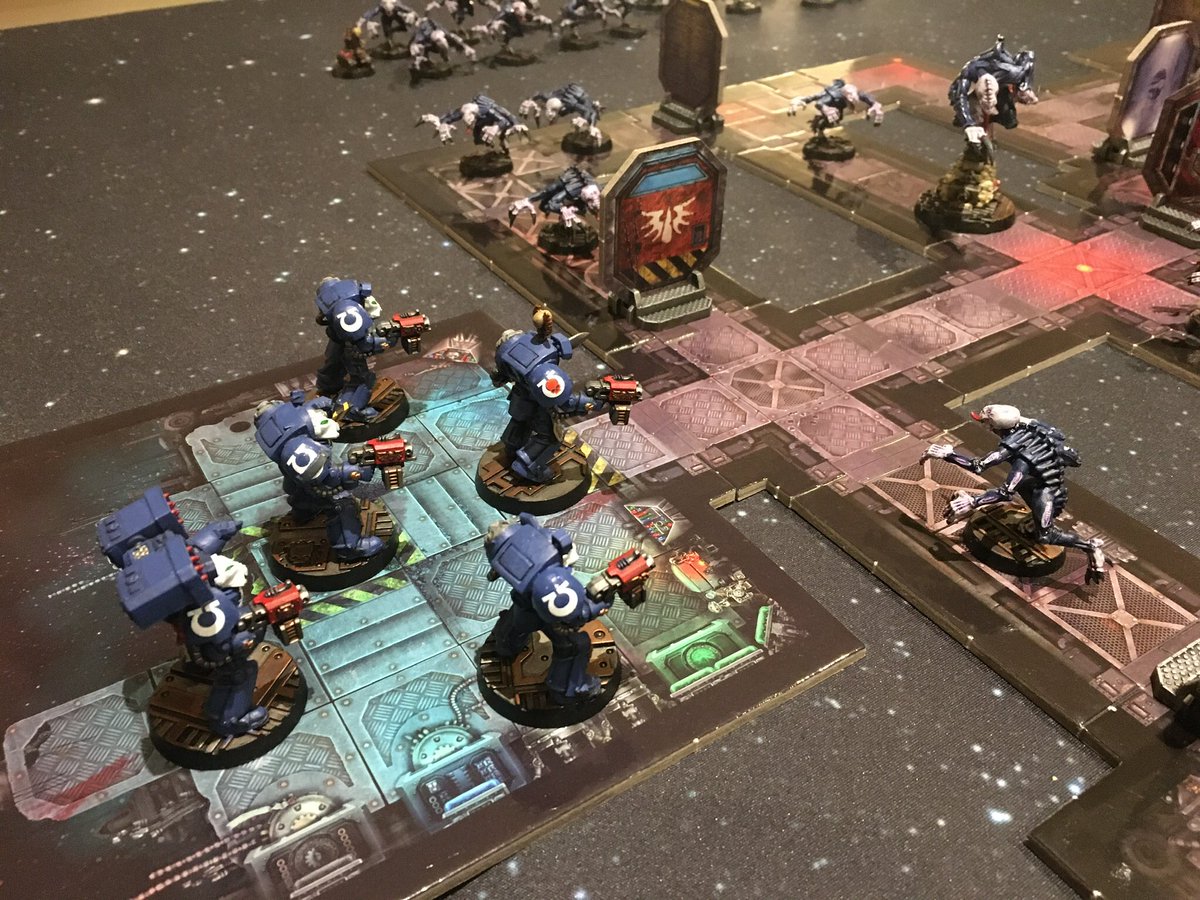 tomjmegan's tweet photo. Backs to the cold hard void, the only way out is through the Genestealer-infested innards of the SpaceHulk *Hunter of the Void*. 

#SpaceHulkSunday #SpaceHulk #WarhammerCommunity #WH40K #CourageandHonour #KnowNoFear https://t.co/LoCTrlJCtB