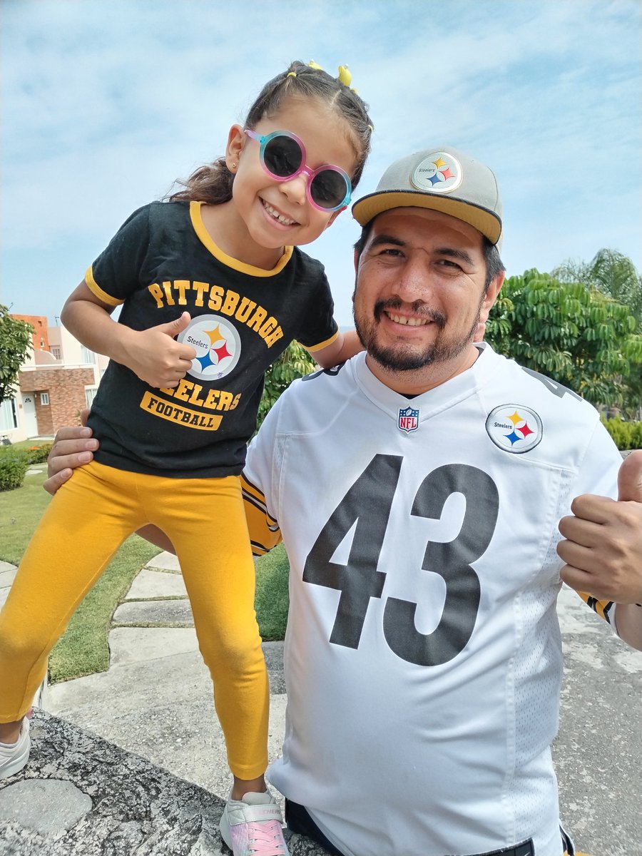 Emmanuel Castillo tweet media