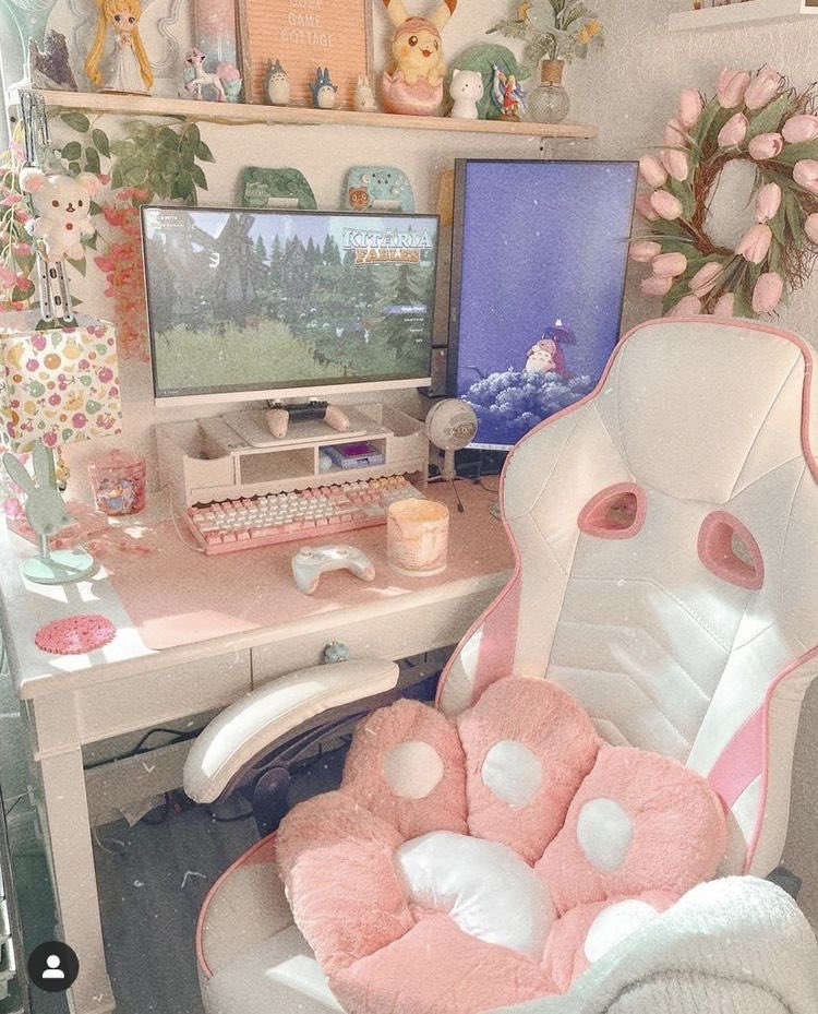 Lili_bl8's tweet photo. @IntelGaming @iBUYPOWER I’d definitely go for a magical girls theme trying to fit in Cardcaptor Sakura vibes. I’d also throw in some prints of Princess Peach and Sailor Moon with a pink and white aesthetic! 💕💕 https://t.co/SvpHcn5S8b