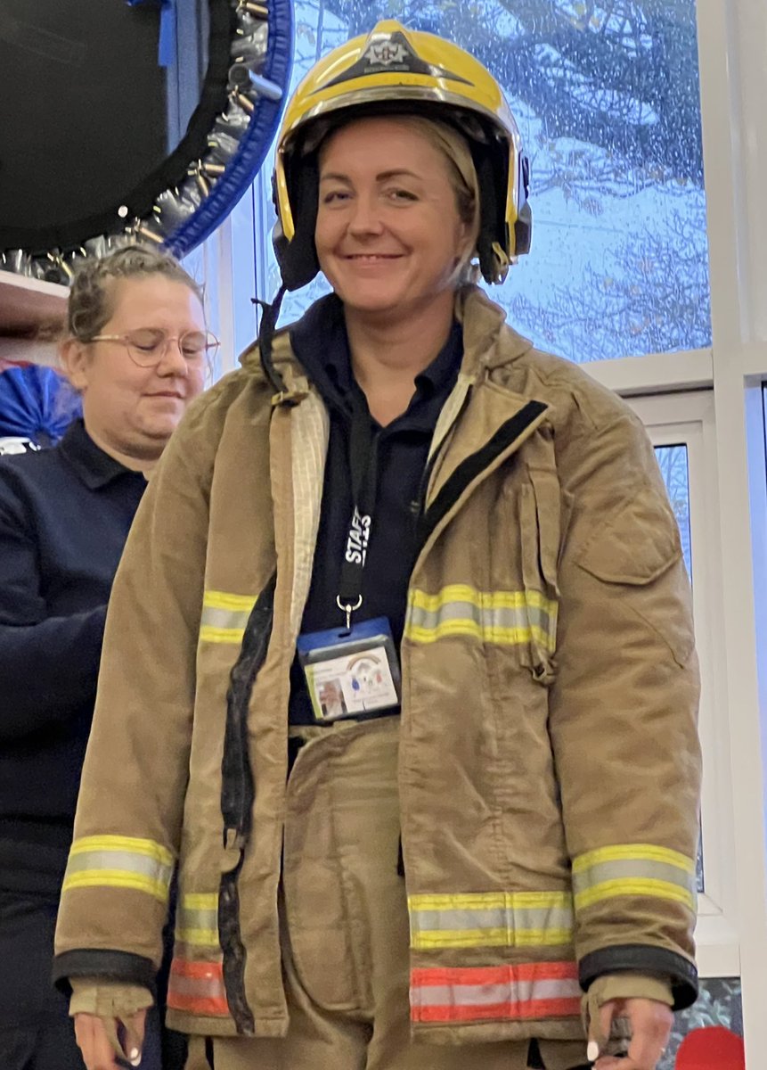We had a fantastic visit from Peterlee Firefighters and their fire engine last week. The children had a great time looking at the infrared camera, sitting  in the fire engine and looking at all the hoses and ladders. Thank you Peterlee Fire Service 🚒🧯🧑🏻‍🚒👨🏼‍🚒🌈