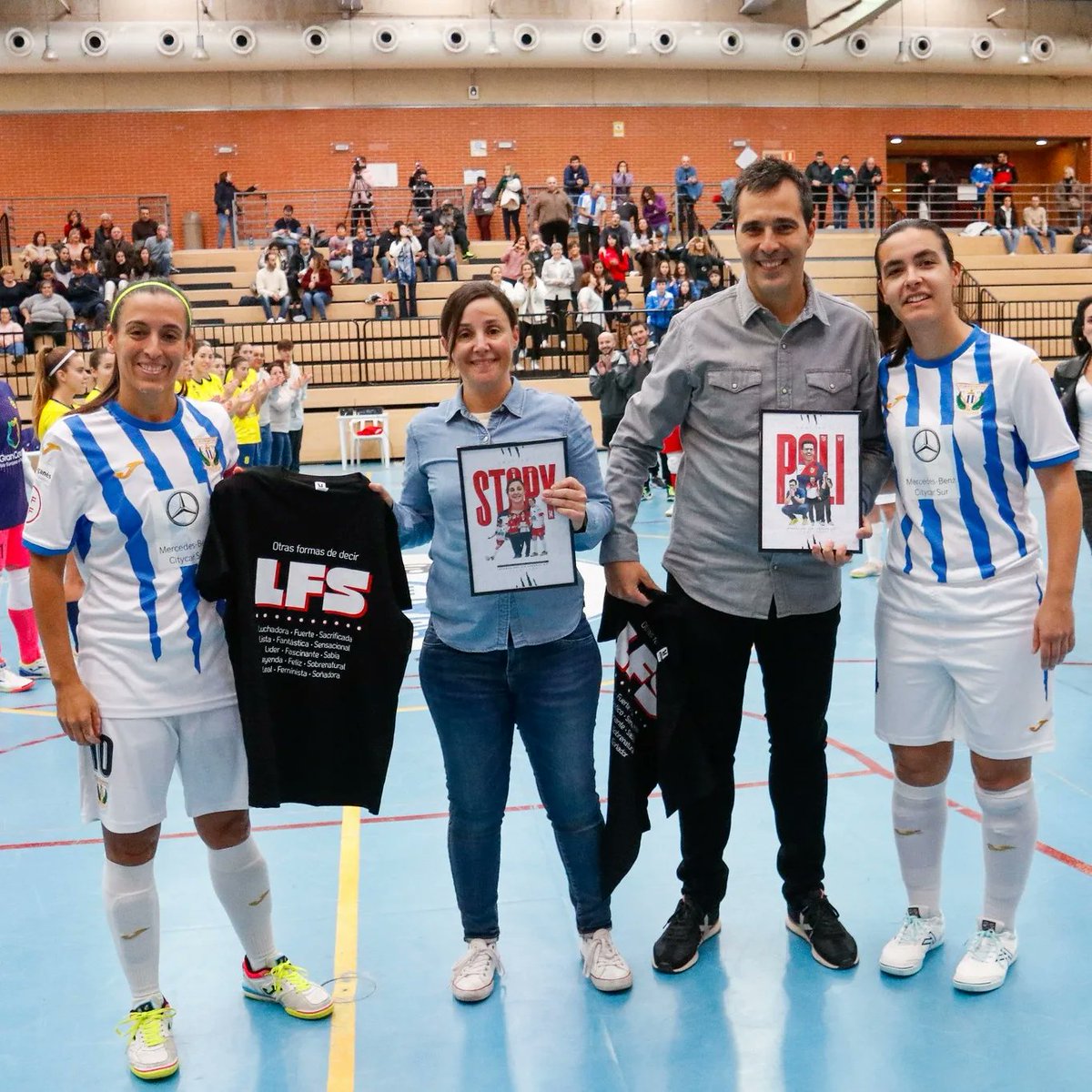 stopy_14's tweet photo. Gracias a todos por la tarde de ayer, por el reencuentro con tanta gente y por habernos acompañado en tantos y tantos momentos. Siempre seremos LFS. https://t.co/0J7WewM49b