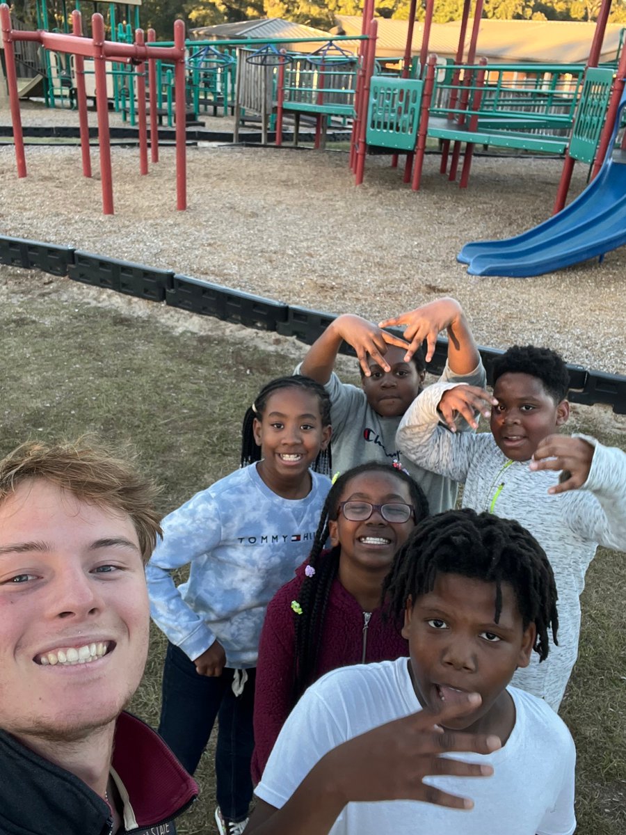Titan Kamaka (@kamakatitan) on Twitter photo Amazing day with the kids at John G. Riley Elementary School. Thank you <a href="/RisingSpearNIL/">RisingSpear</a> for this great opportunity. Amazing day with the kids at John G. Riley Elementary School. Thank you <a href="/RisingSpearNIL/">RisingSpear</a> for this great opportunity.