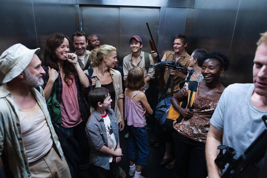 A group photo from seasons 1-10 of #TheWalkingDead. Not like the PERFECT pic that encapsulates each year — I’m not even going to pretend I know what that is — but just some glimpses of the everyday love and warmth and silliness that was part of this show… instagr.am/p/ClMxv1Kvd97/
