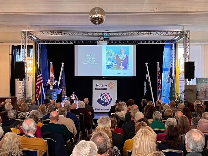 GKElectronicsAV's tweet photo. #Event coming up? Why not see what AV services we can provide for you? #gkelectronicsav https://t.co/FexWwUvqD2
