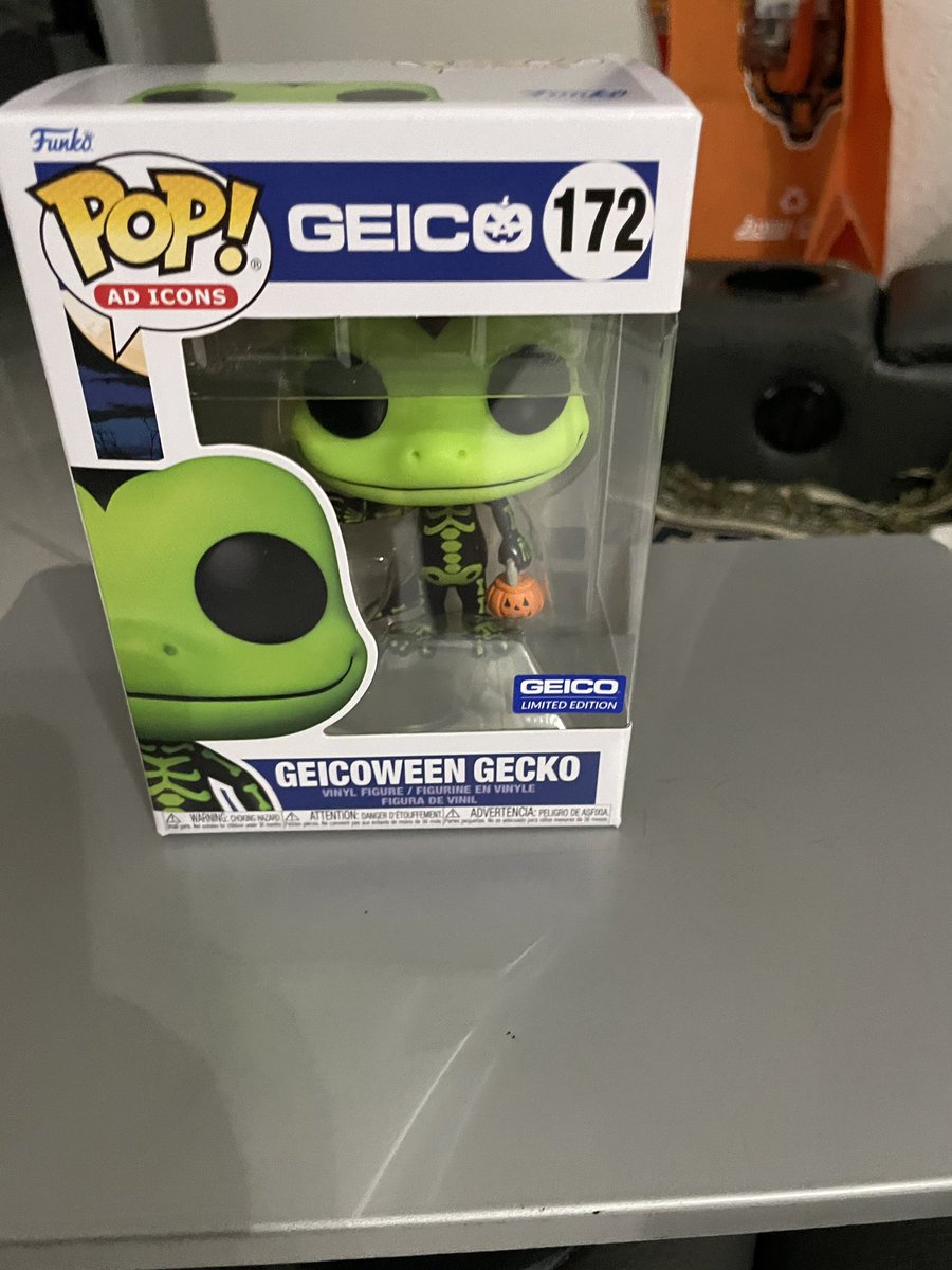 FolkloreSwift89's tweet photo. My geico funko pop that I won came! #geicoween https://t.co/WBjmi6eryT
