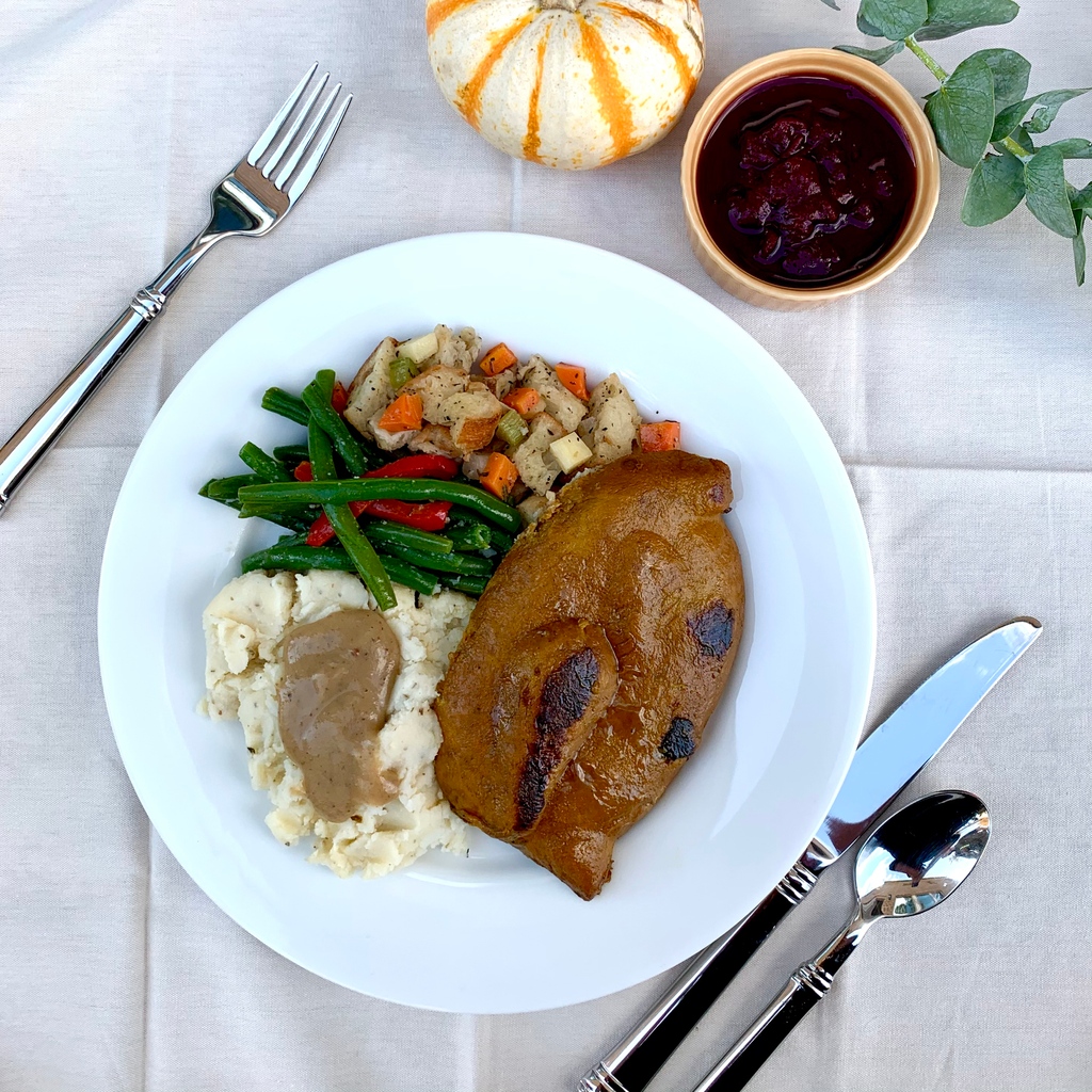 CafeSunflower's tweet photo. Remember to order your #vegan Thanksgiving Take Home Meal! https://t.co/HACC0mZEm6 https://t.co/BEQLcf6lqv
