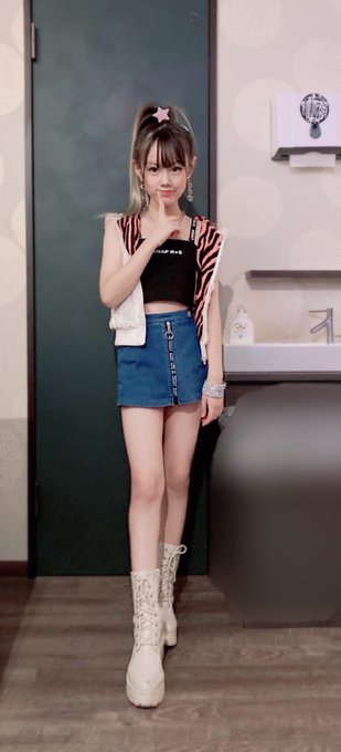 Twitterのコスプレ画像25