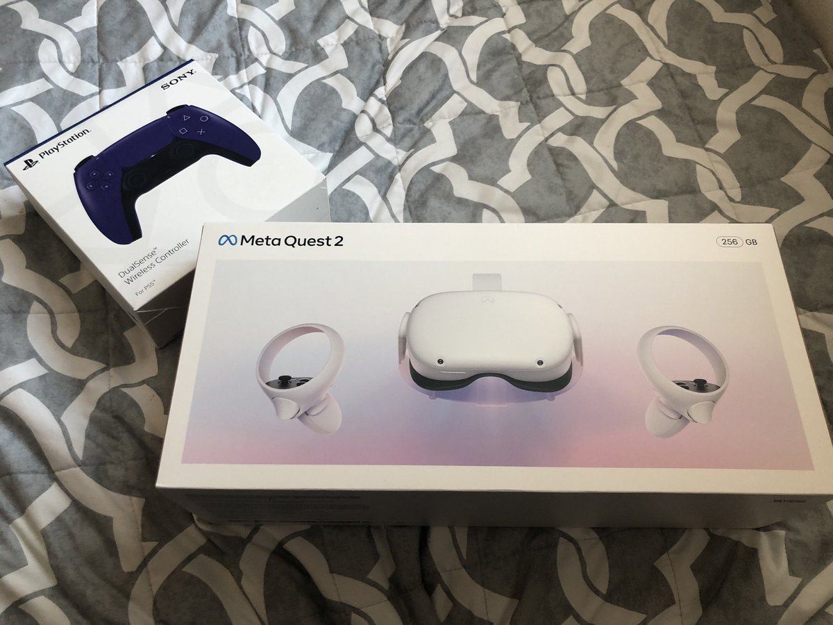my girlfriend really love me 😭😭❤️ tysm baby 🥺 best early gifts ever