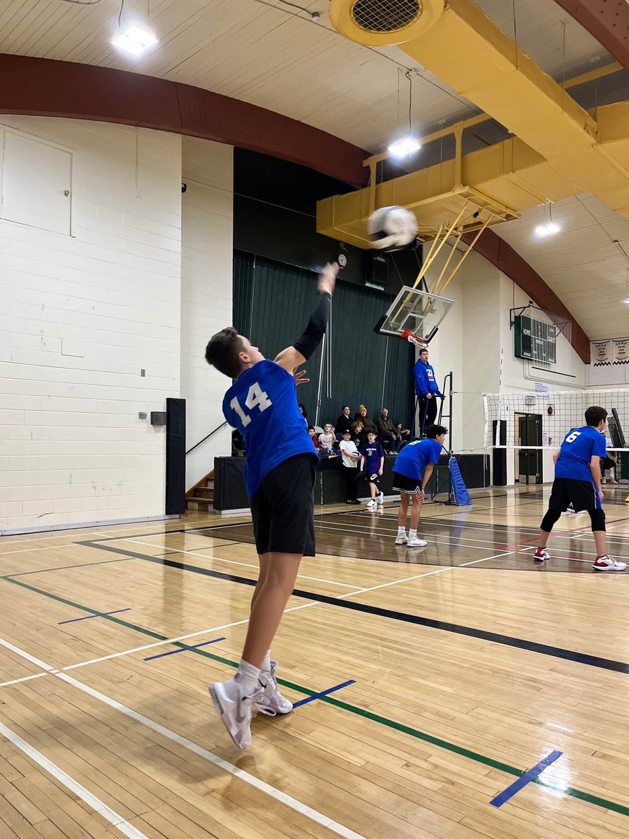 jwg_RETSD's tweet photo. It was an intense final but our JWG Tier 1 boys are the champions! Hard work, team work and a great group of athletes for the win. Thanks Mr. Surgenor for your time coaching. https://t.co/PkMqQV2dhA