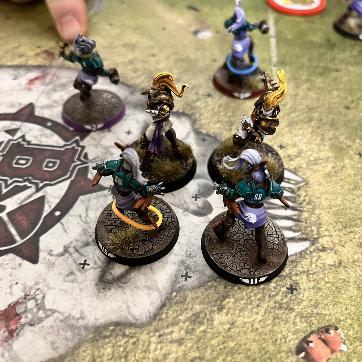 JipJipperson's tweet photo. The Pahuax Pythons (painted by @LittleGitPaints) finish up a three-game preseason #BloodBowl tour undefeated, ahead of @SAWBBL’s 21st season starting.

Really liking the new Amazons; was disappointed with the new Norse roster, but can see myself getting on well with the ‘zons. https://t.co/CH4G9trwc3