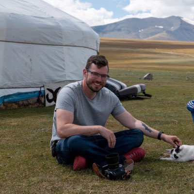 bfreepro's tweet photo. #NewProfilePic petting a cat in the Mongolian steppe wilderness haha https://t.co/u9T9rTNcz4