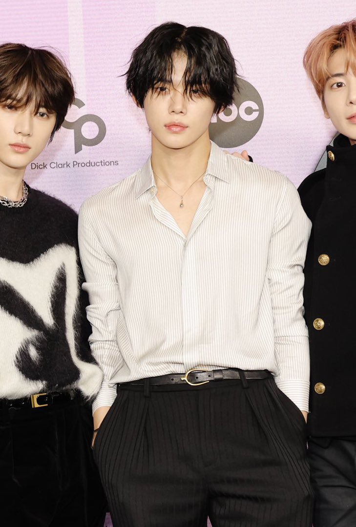 FiCvr4RWQAAWAsa?format=jpg&name=medium