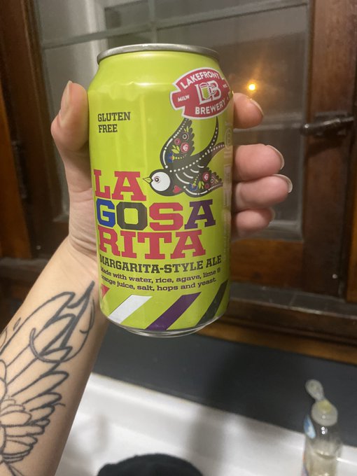 3rd pic is ur reminder to take ur gummy vitamins DUH https://t.co/xhWCIKiTcN