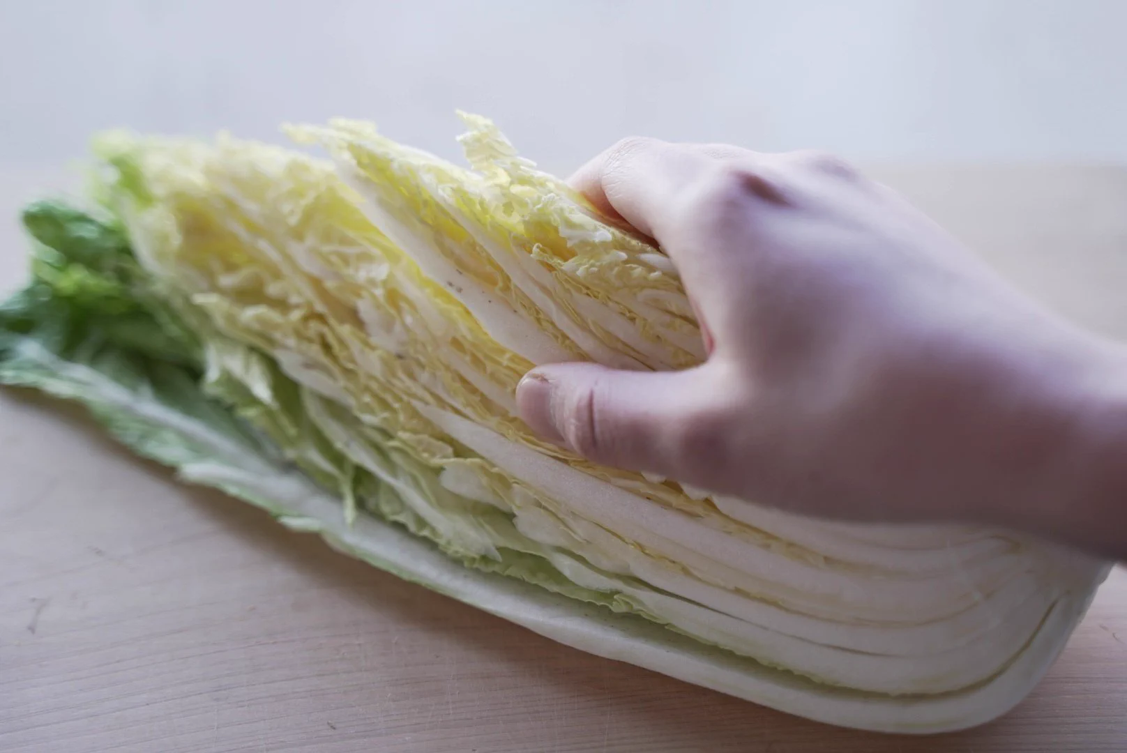 カットされた白菜は実は内側から使った方が良いってよ‼