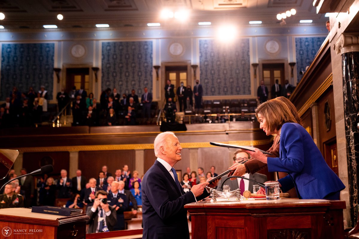 Nancy Pelosi tweet media