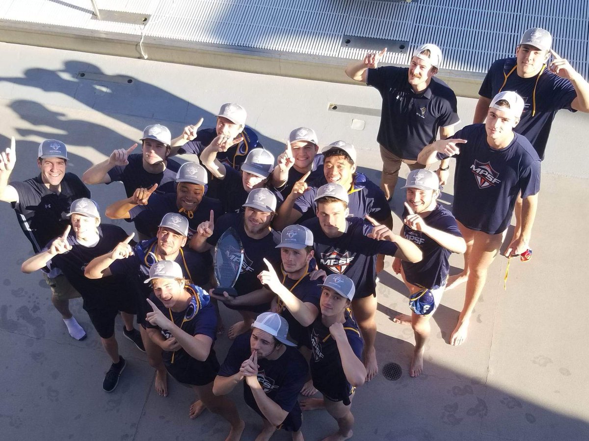 HudsonvilleWaterPolo tweet media