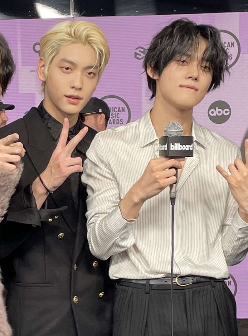 strifebunny's tweet photo. omg they look so good 💘💞 https://t.co/LJyRfNbBpG