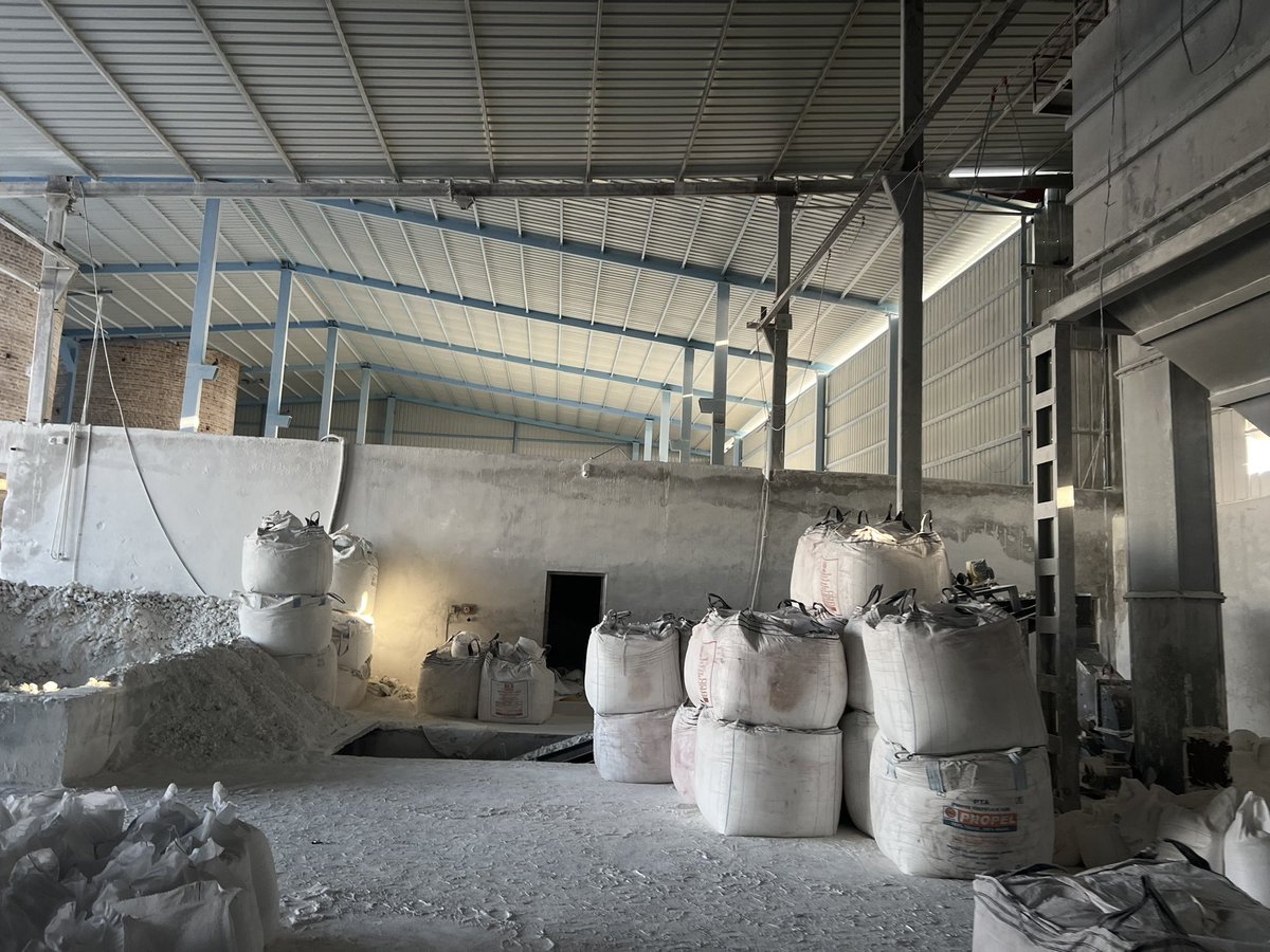 synergylime's tweet photo. Manufacturer and Supplier of Hydrated Lime Powder #SlakedLime #HydratedLime #Quicklime #Limestone #CalcinedLime #Manufacturer #Supplier #Rajasthan #Jodhpur India’s No. 1 Lime Manufacturer https://t.co/8FbbanHR3L @synergylime @rishirajlohiya #etp #sugarindustry #steelindustry #dcp https://t.co/1Pyvmc7Ero