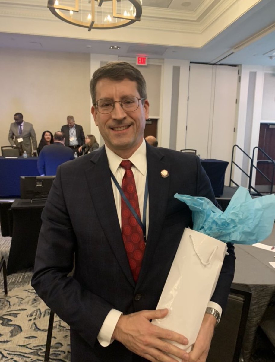 TashaRWilson's tweet photo. #MACCS2022 in the books! 
Enjoyed learning from Mid-Atlantic Cards &amp; a #GOBLUE 🫀Doc regarding best care mgmt of CVD challenges. Pleasure connecting with @DrJMarine @kiddiehearts @sxz110 @Stanley_Liu_MD @ditchhaporia #accmedstudent Nuha &amp; others! #indistinguishableenthusiasm 🫀✨ https://t.co/uXZ1AYkn2w