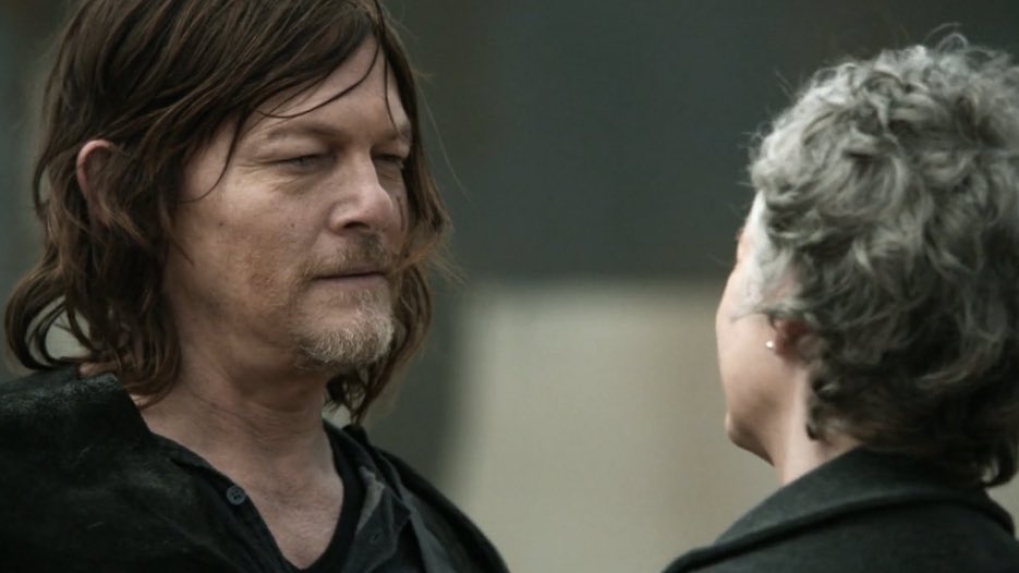 touchedthemoon3's tweet photo. He will go back to her guys. I can see it in the way he looks at her. He will move the world to go back to her. #Caryl https://t.co/Q0rurWdCTf