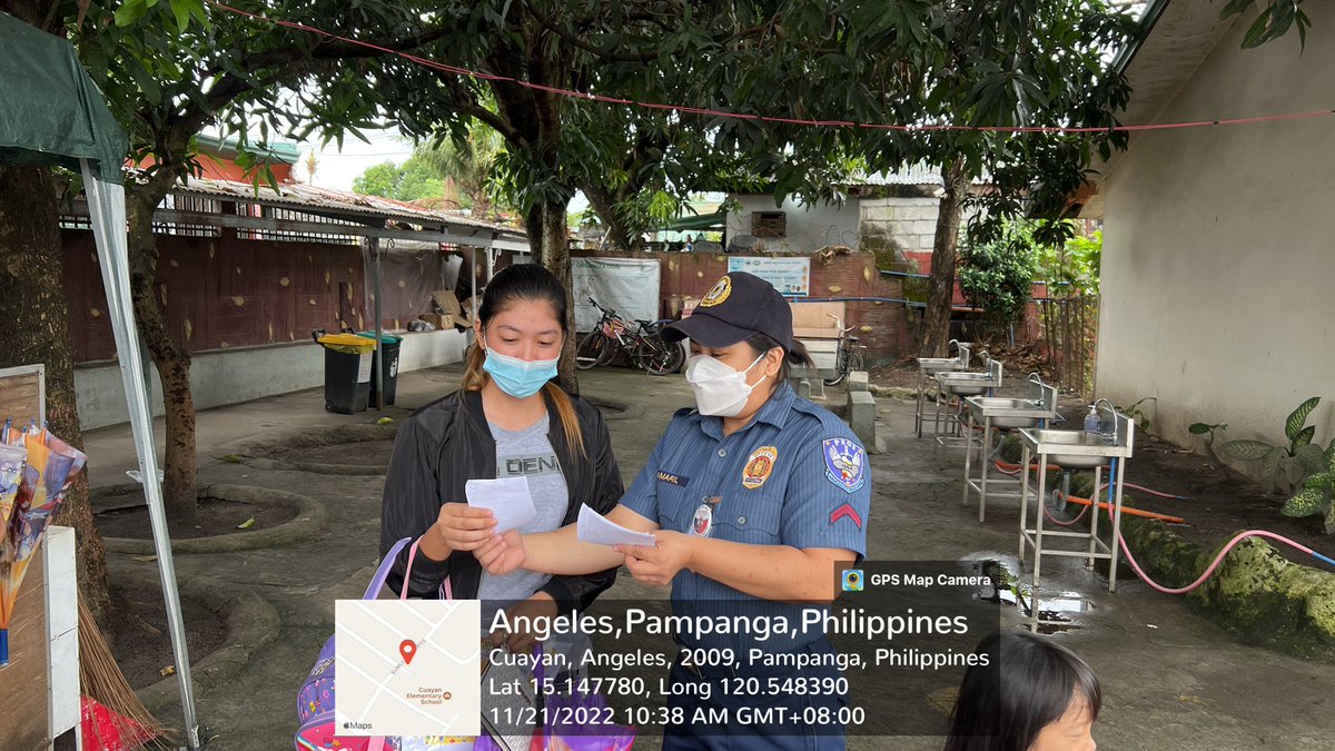 PS5_AngelesCPO's tweet photo. In line with the CPNP's Program M+K+K=K at about 10:38 AM of November 21, 2022 , members of RCSP-CWAO Team 5 led by PCpl Regine Joy J Mamaril, under the supervision of PMAJ OHMAR R BOGNOT, Acting Station Commander, conducted  IEC distribution. https://t.co/OaWYVFC16J