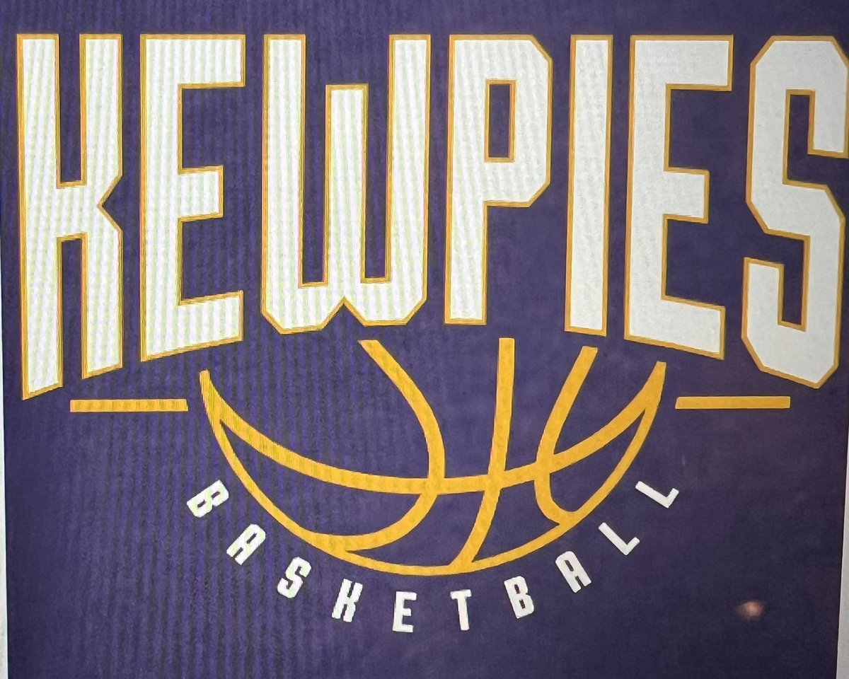 billington2411's tweet photo. Tomorrow kicks off my second season and my first season as a head coach for Hickman. We play Jeff City at 7:00. Come out and support these guys who have been working hard on and off the court to be able to play the game they love. #family #kewpies #basketball https://t.co/5auvZv9d8T