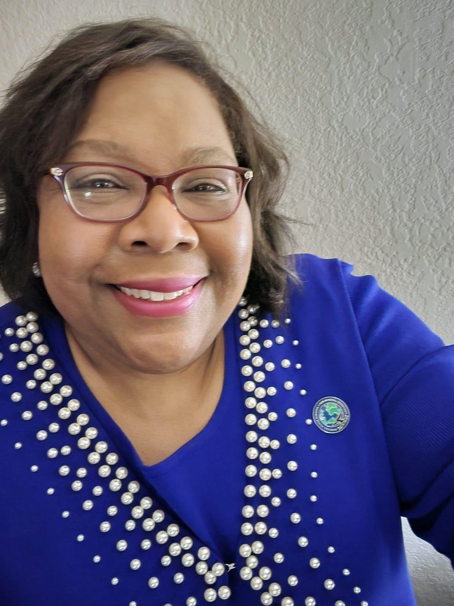 Burgess4GenSec's tweet photo. This week, I was present for the opening worship experience for the 13th Episcopal District Planning Meeting. It feels amazing to be home. #BuildingWithBurgess #IAmAME https://t.co/wmBNexQruN