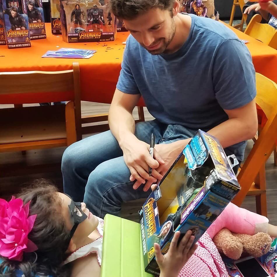sebastian stan unseen (@unseenstan) on Twitter photo 